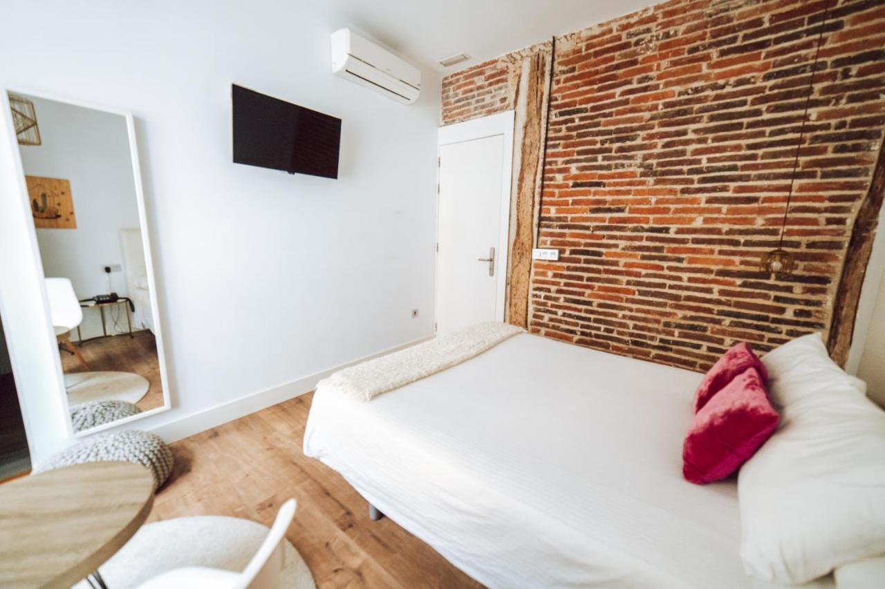 Albany Ancha Hotel León Eksteriør billede A room at the hotel