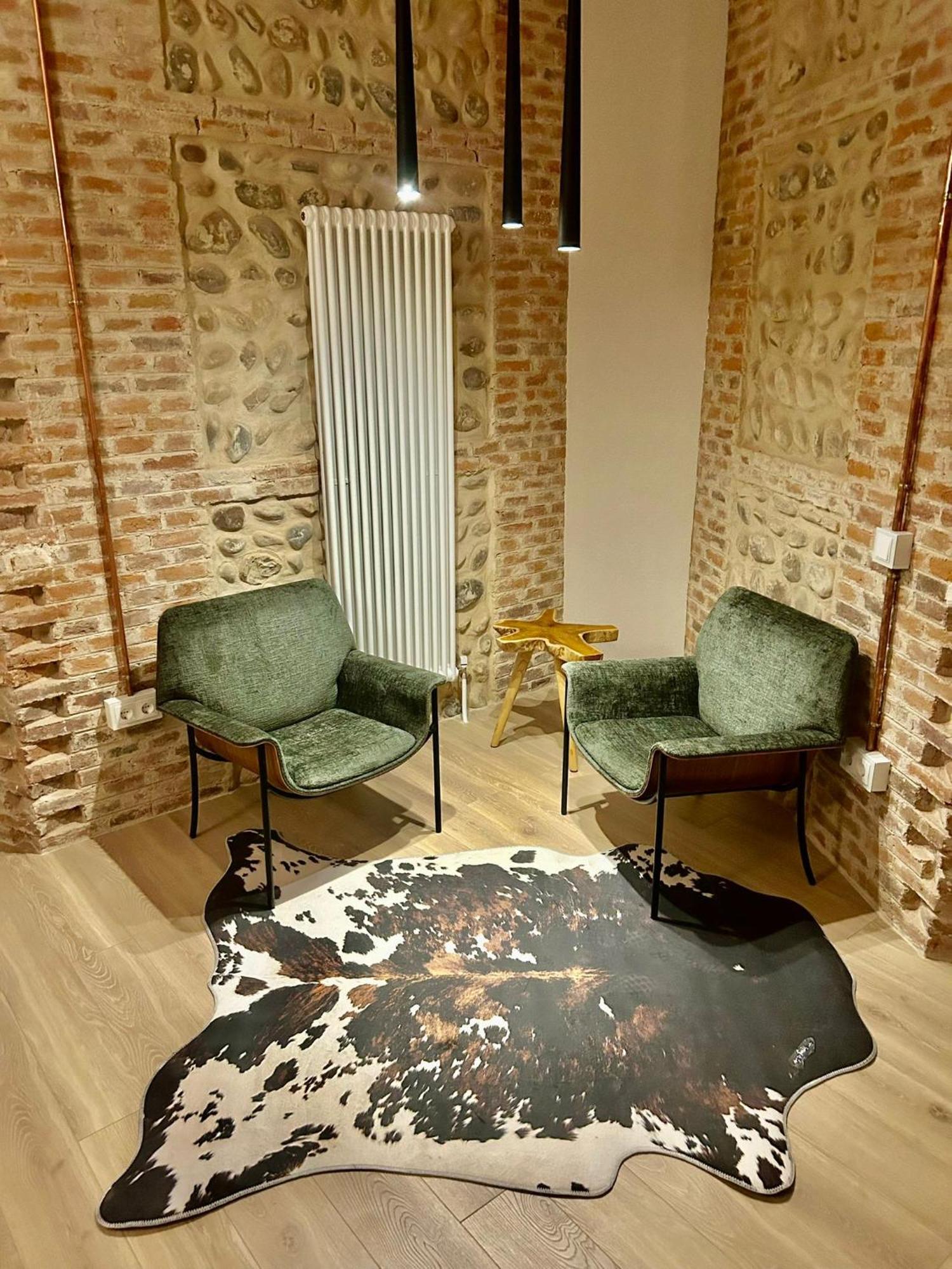 Albany Ancha Hotel León Eksteriør billede The interior of the station